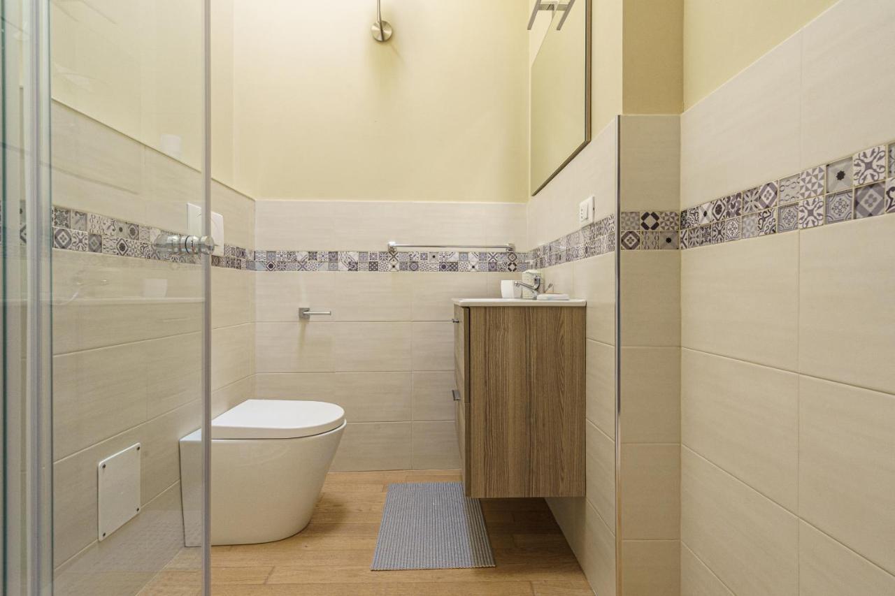 Holiday In Home Suite Archimede Catania Exterior foto
